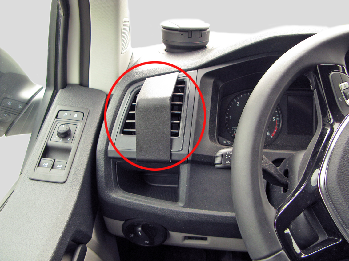 Brodit ProClip Volkswagen T6 Transporter/Pickup/Caravelle 16-20 (bez veka priehradky),vľavo na mriežku