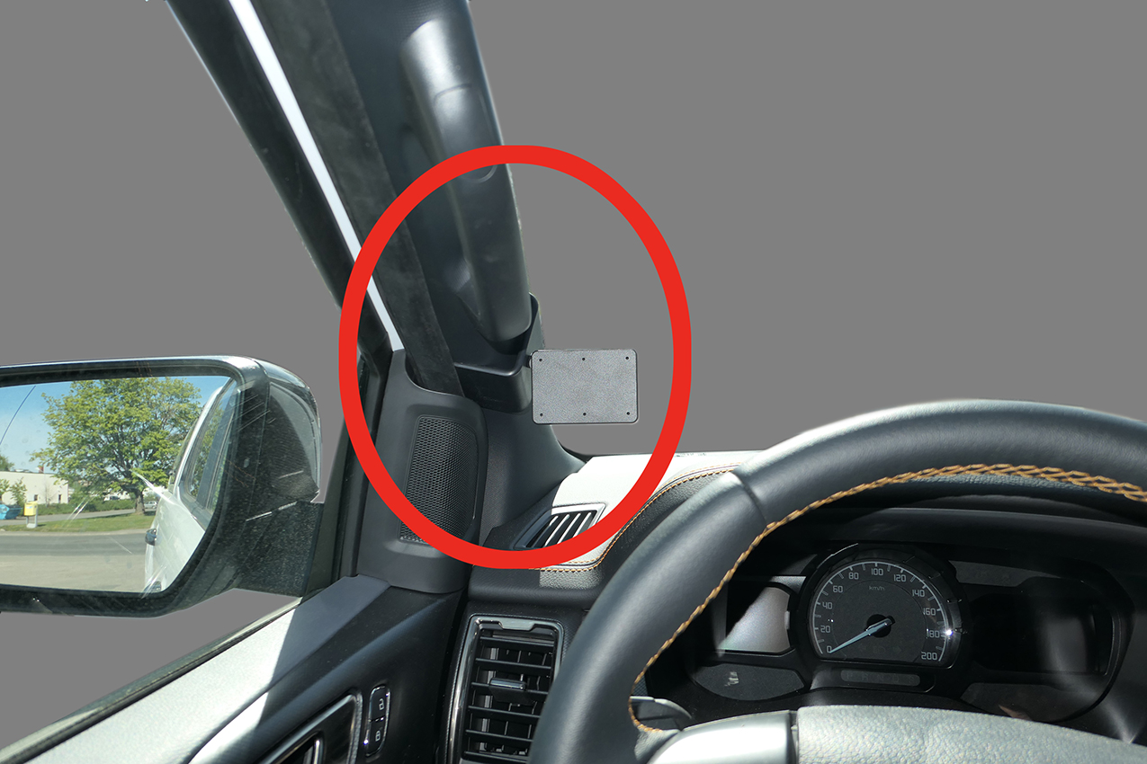 Brodit ProClip Ford Ranger/Ranger Wildtrak 16-22/Ranger Raptor 19-22, vlevo na sloupek