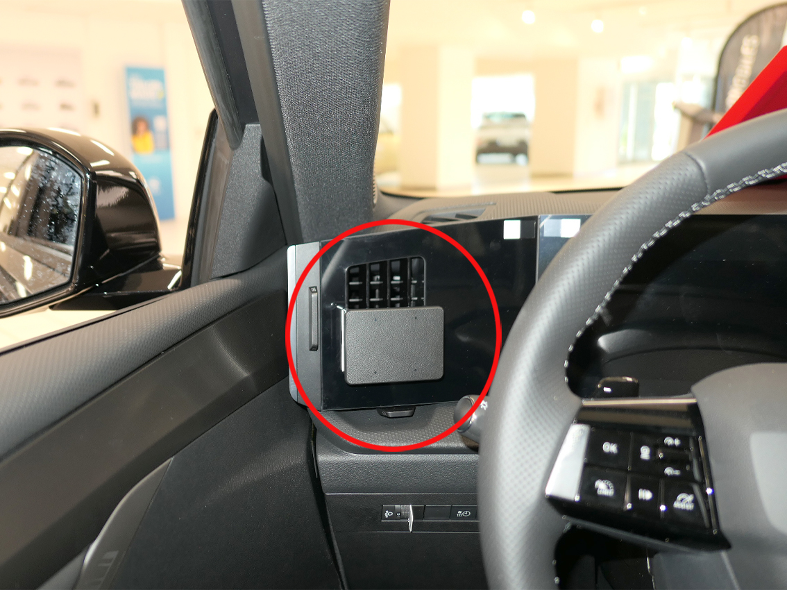 Brodit ProClip montážna konzola pre Opel Astra 22-24, vľavo na mriežku ventilácie