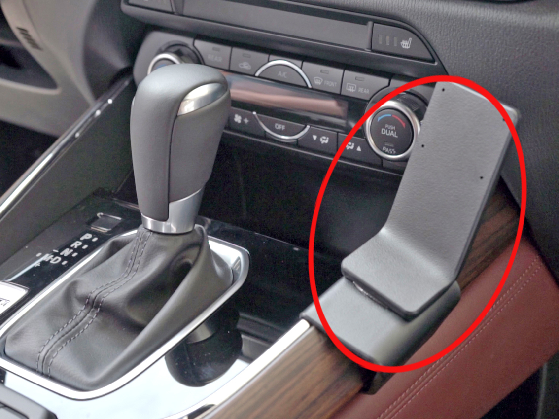 Brodit ProClip montážna konzola pre Mazda CX-9 16-23 USA, na stred vpravo
