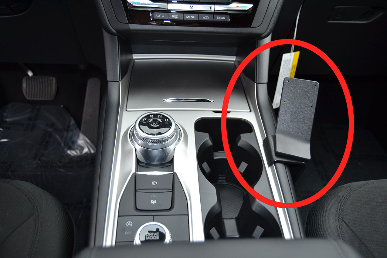Brodit ProClip montážna konzola pre Ford Explorer 20-24, na stred vpravo dole