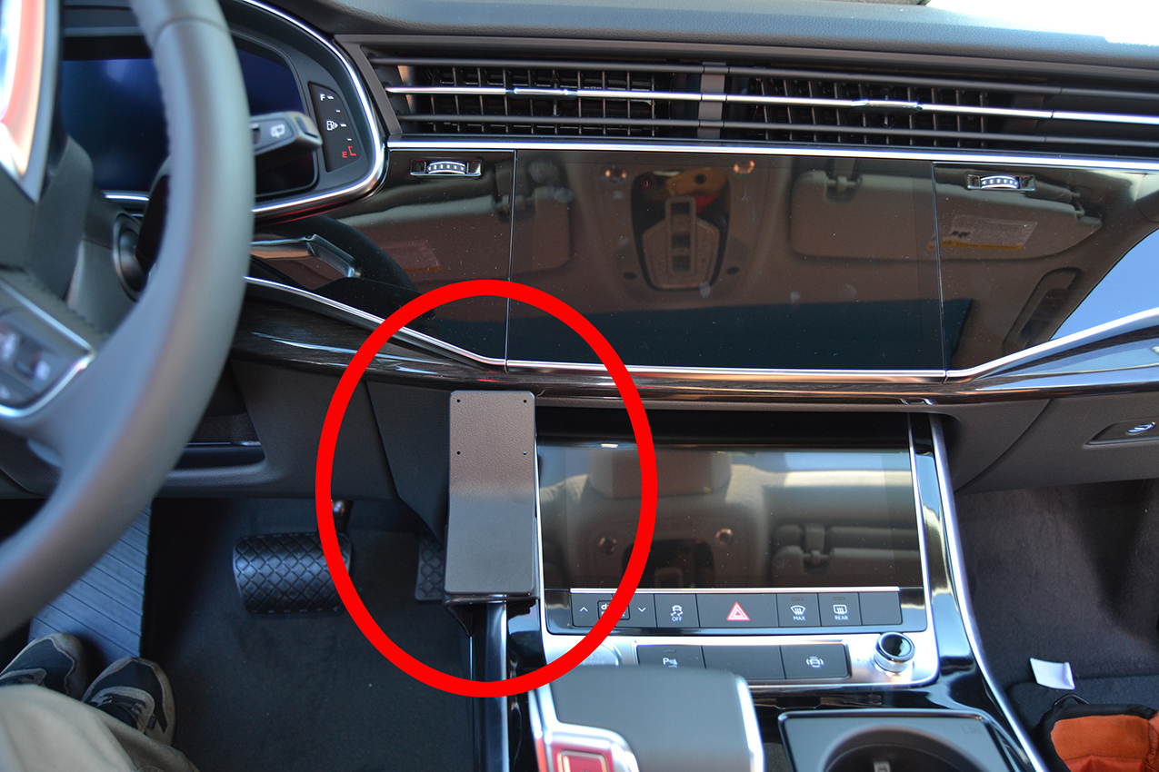 Brodit ProClip montážna konzola pre Audi Q7 20-24, na stred