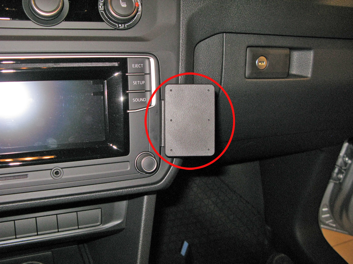 Brodit ProClip montážna konzola pre Volkswagen Caddy/Caddy Life 16-20, na stred vpravo