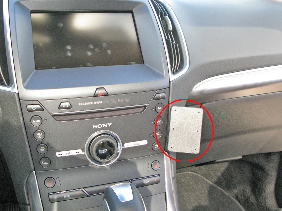 Brodit ProClip montážna konzola pre Ford Galaxy/S-Max 16-22 (nie pre Vignale), na stred vpravo