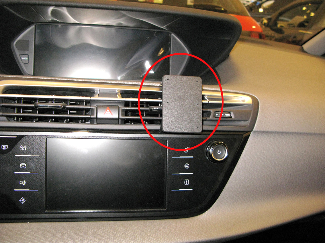 Brodit ProClip Citroen C4 Grand Picasso/Picasso 13-18/Grand SpaceTourer/SpaceTourer 19-23, na stred