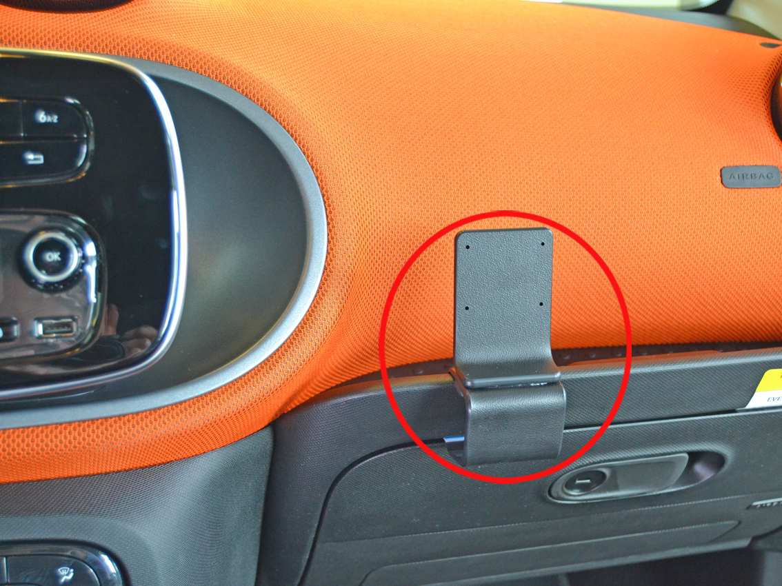 Brodit ProClip montážní konzole pro Smart ForTwo 15-23, na střed vpravo