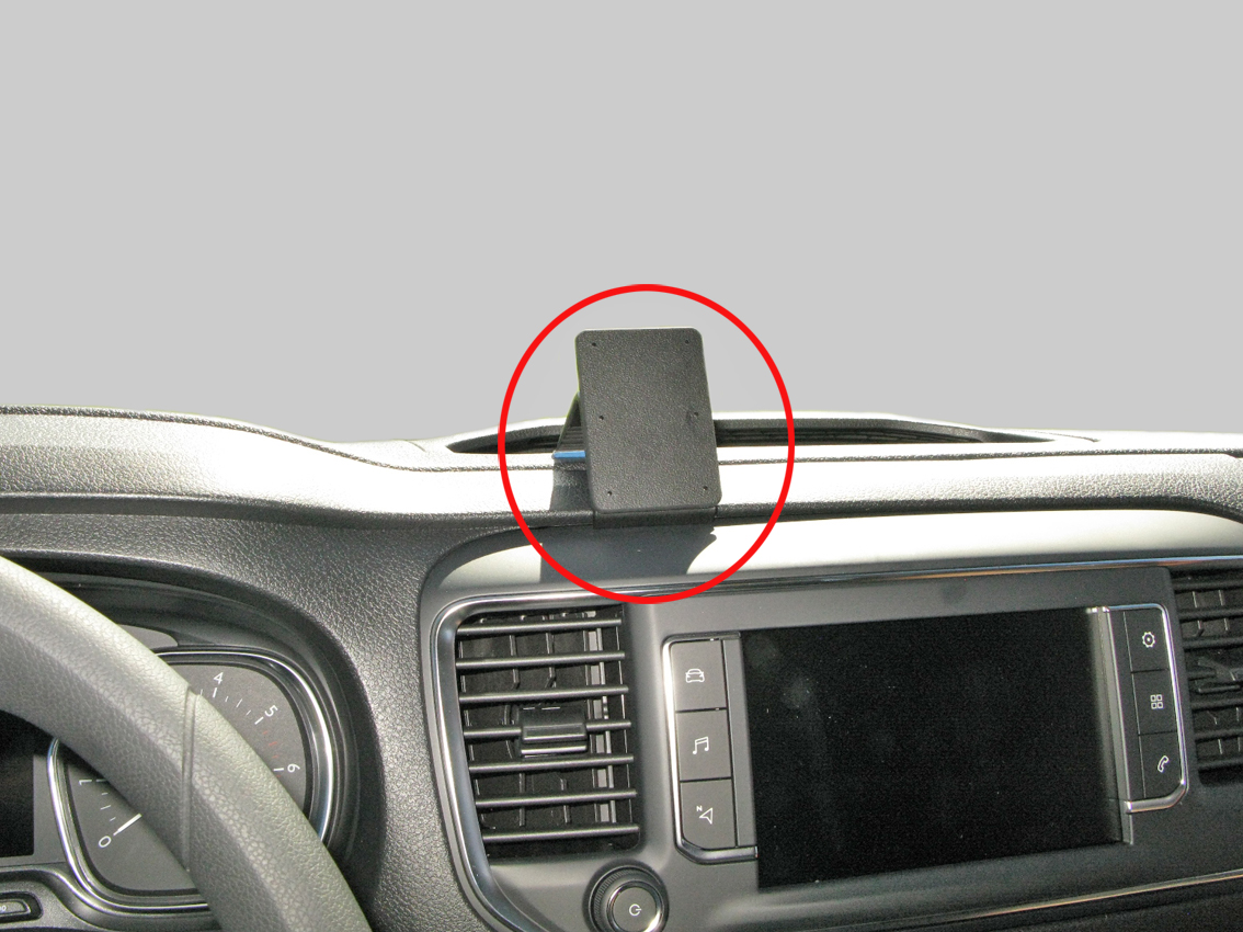Brodit ProClip Citroen Jumpy/SpaceTourer/Peugeot Expert/Traveller 16 (bez veka priehradky), na stred