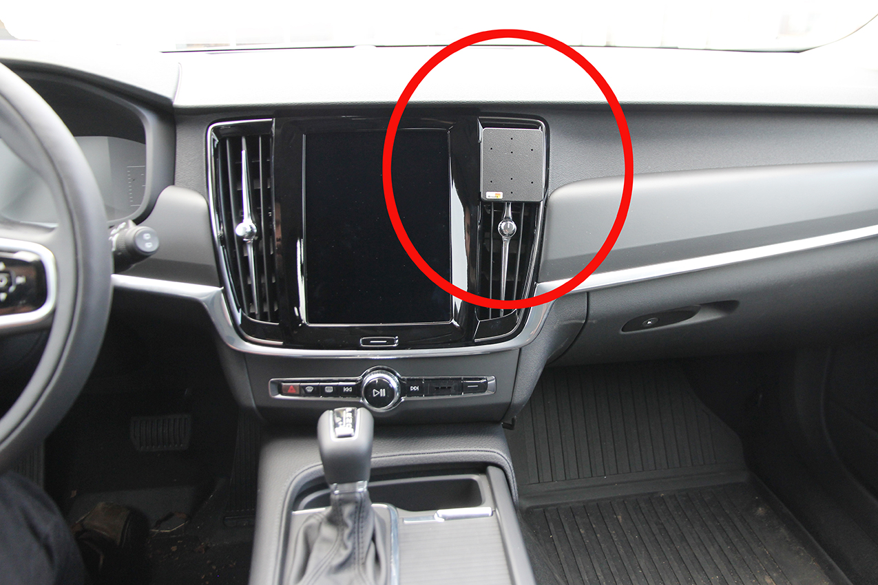 Brodit ProClip montážna konzola pre Volvo S90/V90 17-24, na stred vpravo