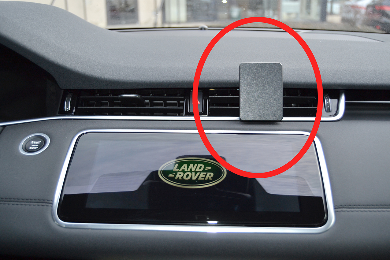 Brodit ProClip pre Land Rover Range Rover Evoque 19-24, na stred