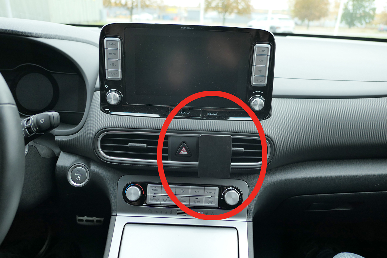 Brodit ProClip montážna konzola pre Hyundai Kona Electric 19-21