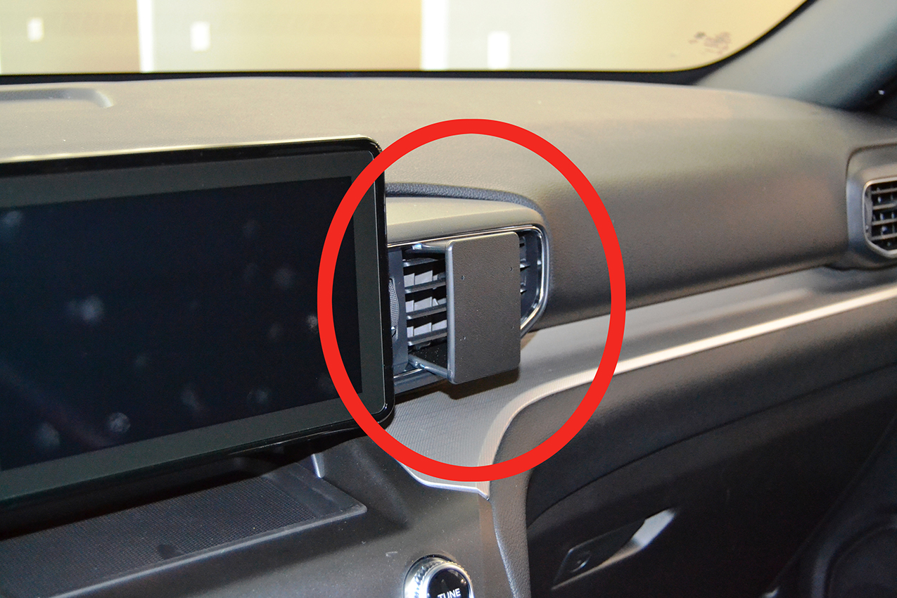 Brodit ProClip montážna konzola pre Ford Explorer 20-24 USA, na stred