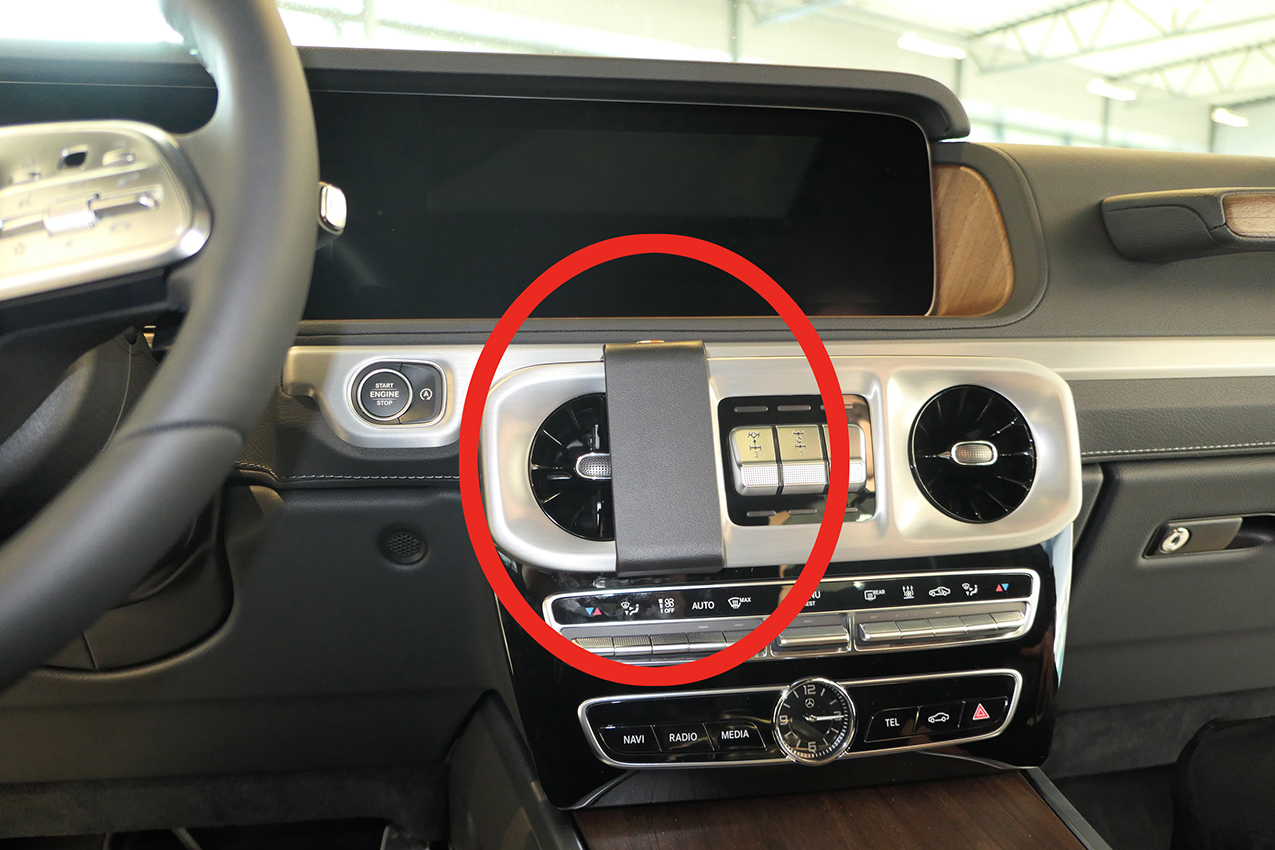 Brodit ProClip montážní konzole pro Mercedes Benz G-Class 19-24, na střed vlevo