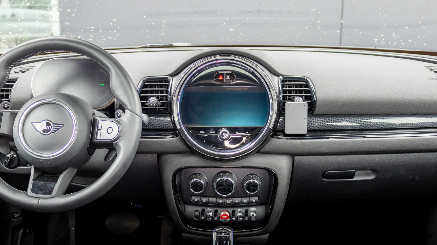 Brodit ProClip montážní konzole pro Mini Clubman 16-23, na střed vpravo