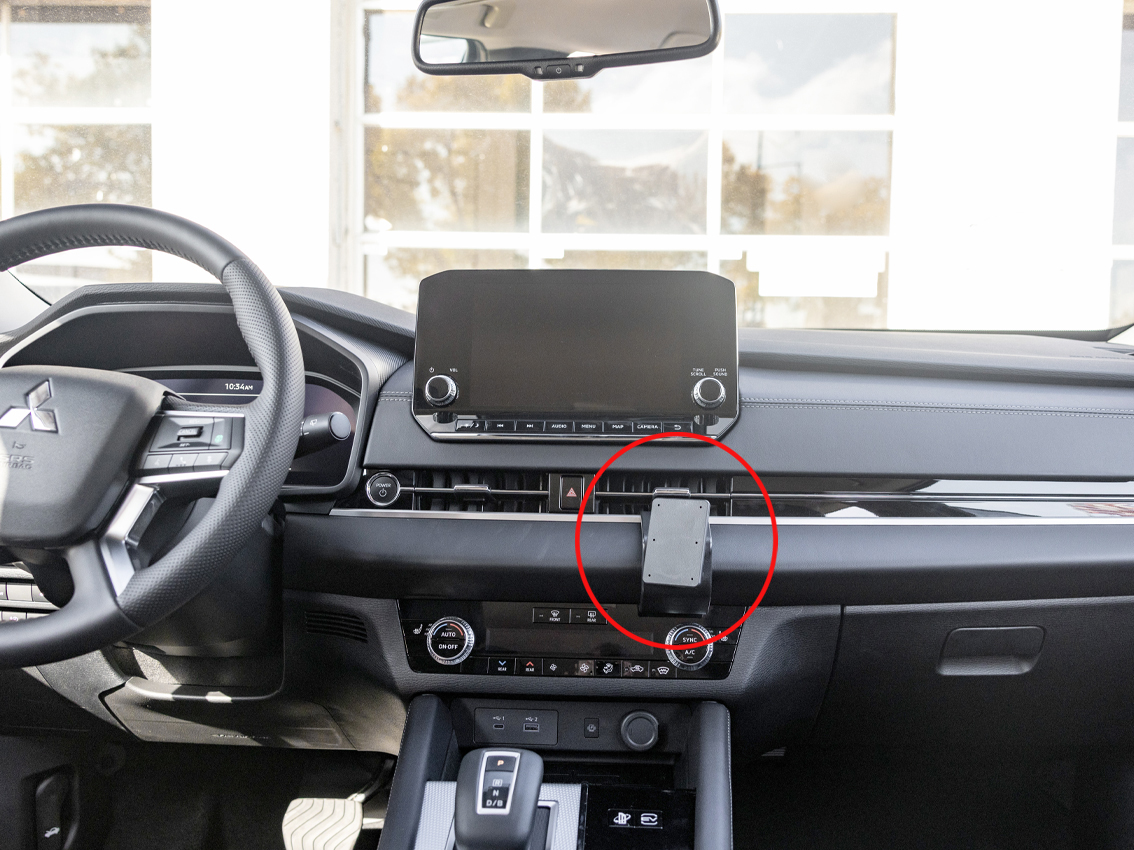 Brodit ProClip montážní konzole pro Mitsubishi Outlander 22-24, na střed vpravo