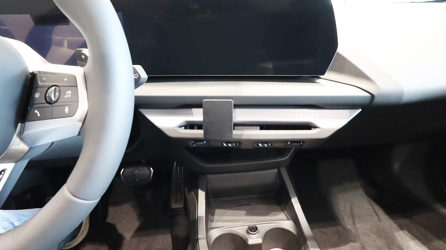 Brodit ProClip montážní konzole pro BMW 1 (F70) 25-25, na střed