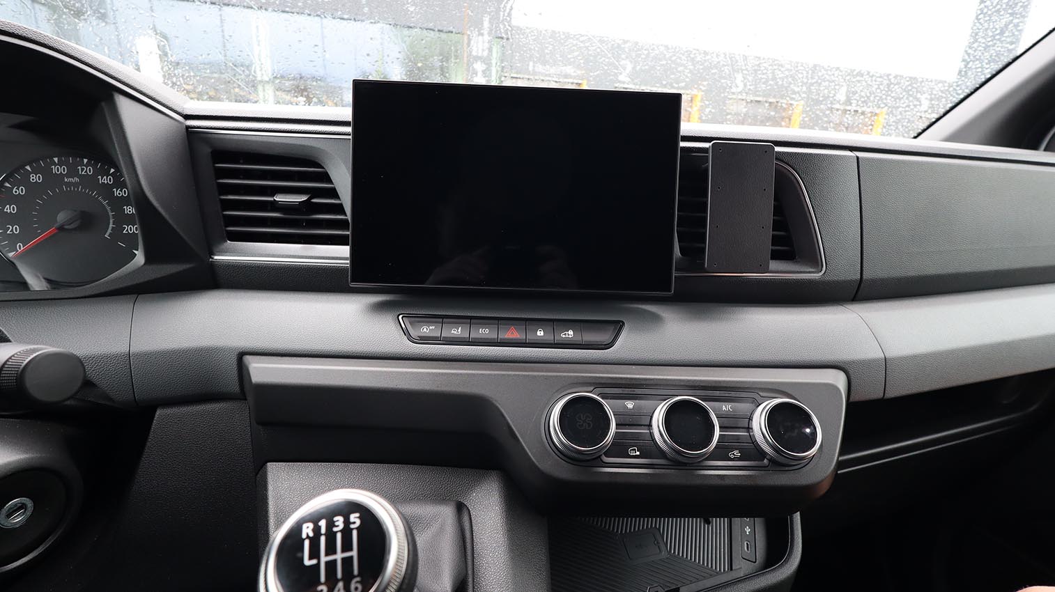 Brodit ProClip Renault Master 25-26, na střed