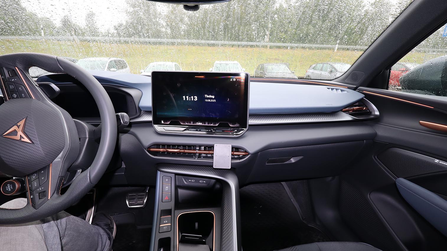 Brodit ProClip montážní konzole pro Cupra Terramar 24-26, na střed vpravo dolů
