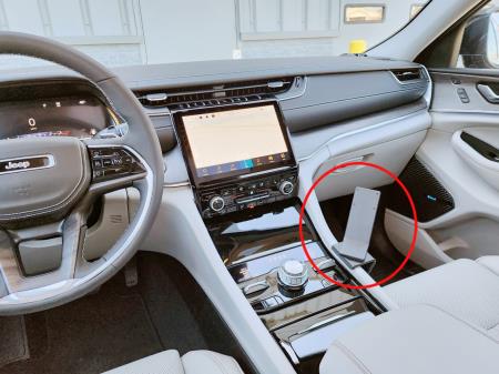 Brodit montážní konzole na palubní desku 835865