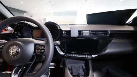 Brodit montážní konzole na palubní desku 856235