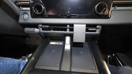 Brodit montážní konzole na palubní desku 856263